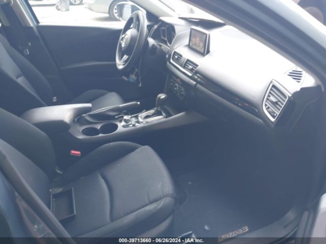 3MZBM1U77FM233208 Mazda Mazda3 I Sport