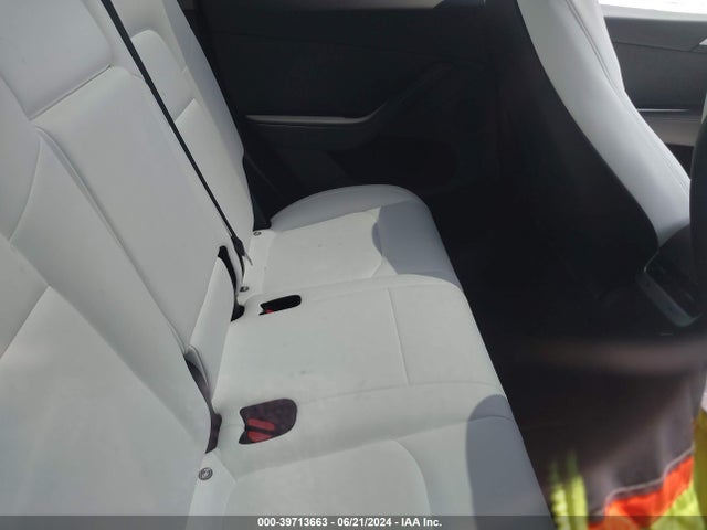 2024 TESLA MODEL Y 7SAYGDEF1RA275409 Photo 7