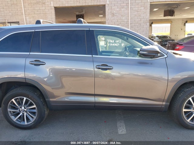 Toyota Highlander Xle 2018 5TDKZRFH1JS550306 Image 14