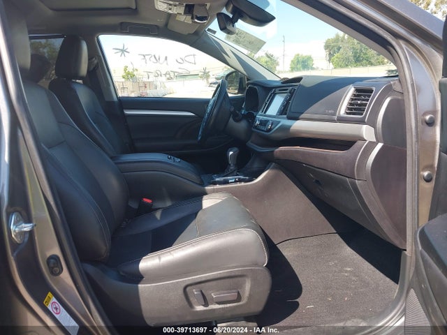 Toyota Highlander Xle 2018 5TDKZRFH1JS550306 Image 5