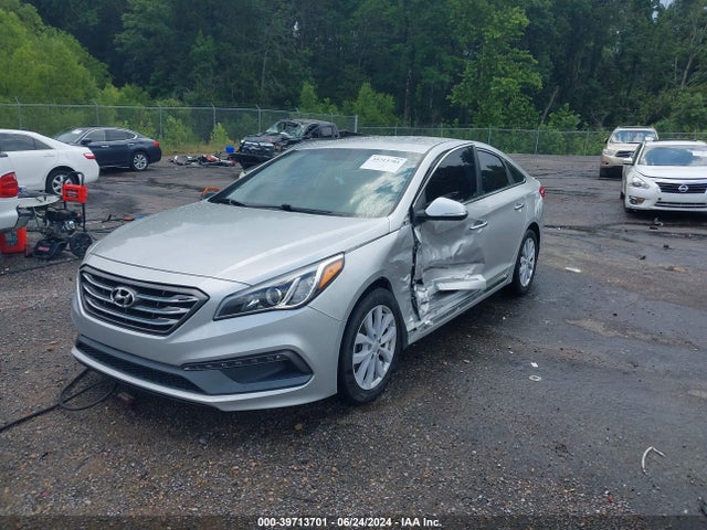 Hyundai Sonata Sport 2015 5NPE34AF9FH241008 Image 2