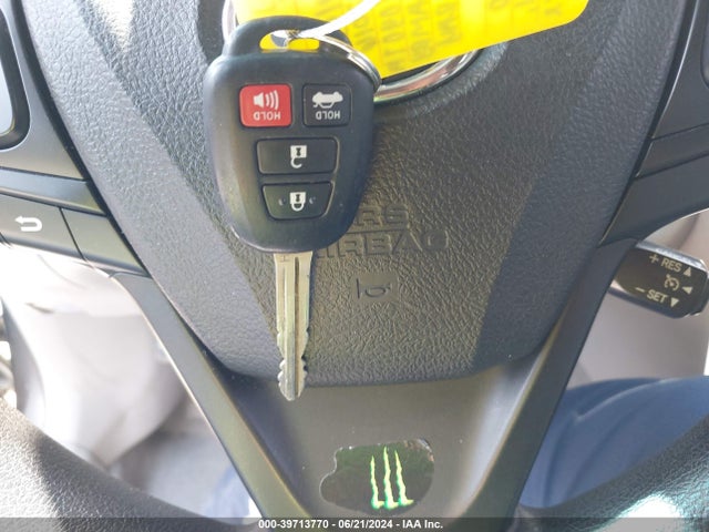 Toyota CAMRY LE 2016 4T4BF1FK5GR539630 Image 11