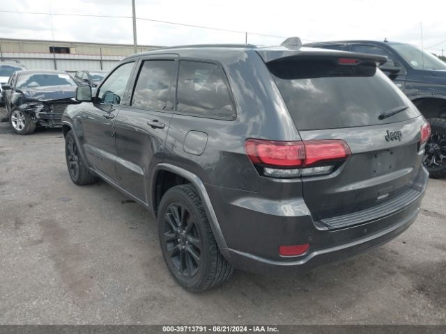 1C4RJEAG2JC380620 Jeep Grand Cherokee Altitude 4x2
