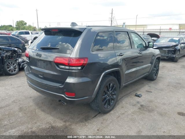 1C4RJEAG2JC380620 Jeep Grand Cherokee Altitude 4x2