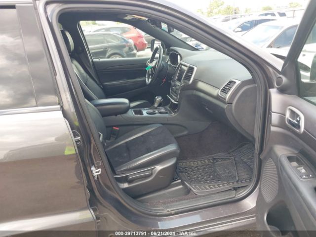 1C4RJEAG2JC380620 Jeep Grand Cherokee Altitude 4x2