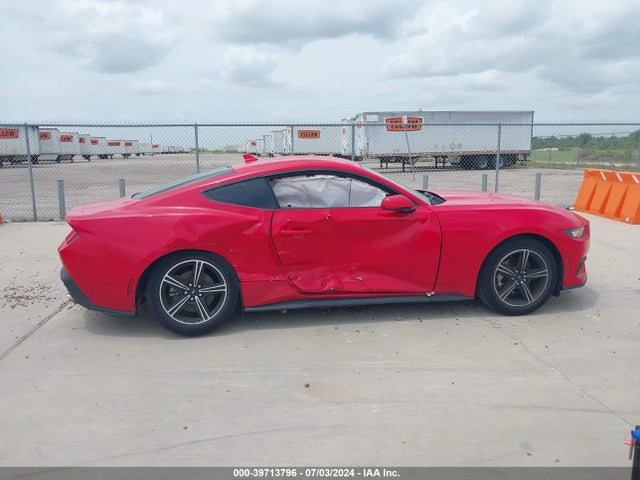 Ford Mustang Ecoboost Fastback 2024 1FA6P8TH1R5118618 Image 13