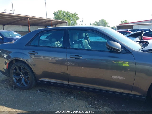 Chrysler 300 300s 2021 2C3CCABG0MH549840 Image 13