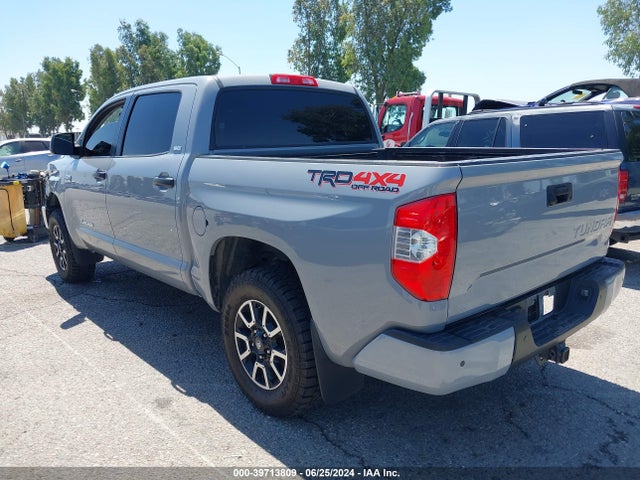 Toyota Tundra Sr5 5.7l V8 2018 5TFDY5F12JX774718 Image 3