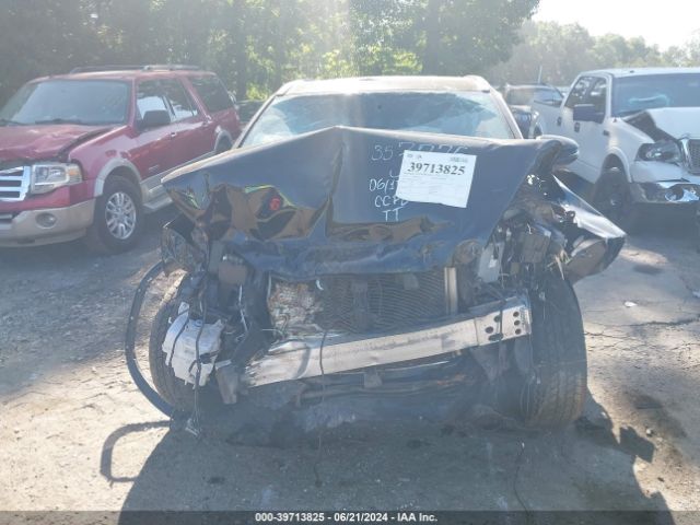 5TDKZRFH2KS353775 Toyota Highlander Xle