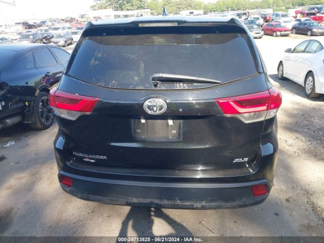 5TDKZRFH2KS353775 Toyota Highlander Xle
