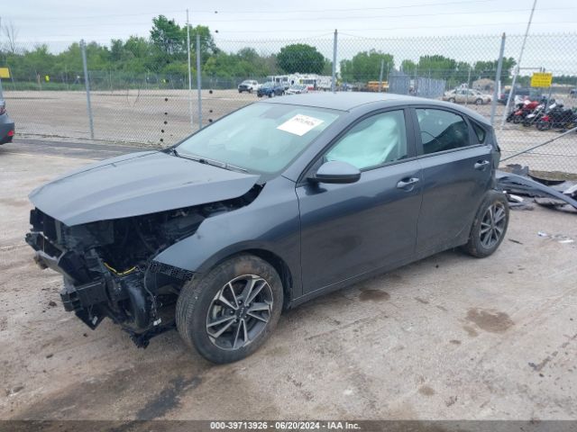 3KPF24AD0NE417954 KIA Forte Lxs