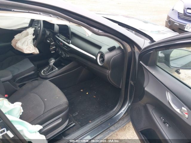 3KPF24AD0NE417954 KIA Forte Lxs
