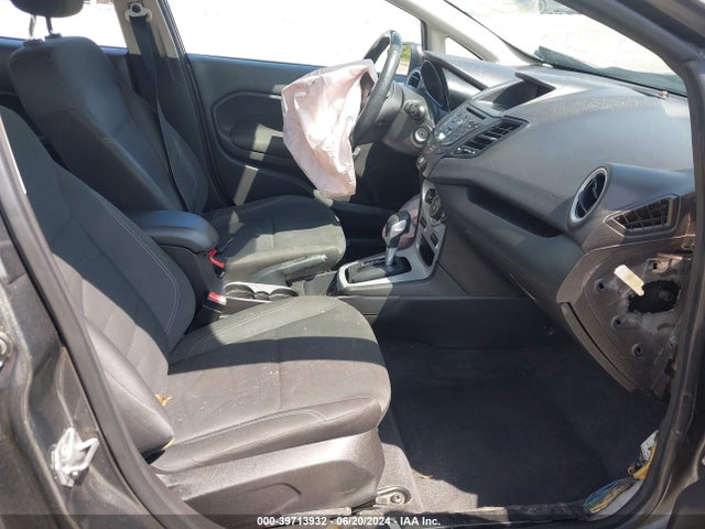 Ford FIESTA SE 2016 3FADP4BJ7GM114200 Image 5
