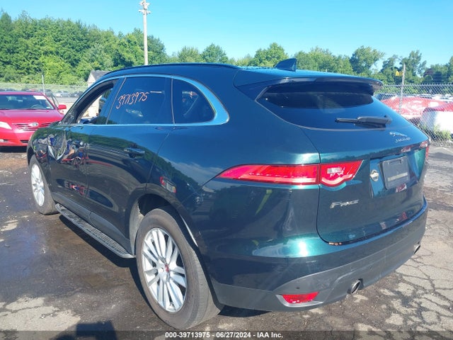 2018 JAGUAR F-PACE SADCK2GX1JA282445 Photo 2