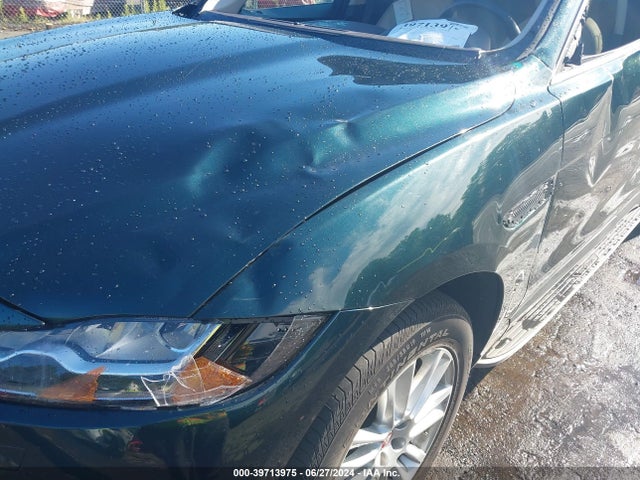 2018 JAGUAR F-PACE SADCK2GX1JA282445 Photo 5