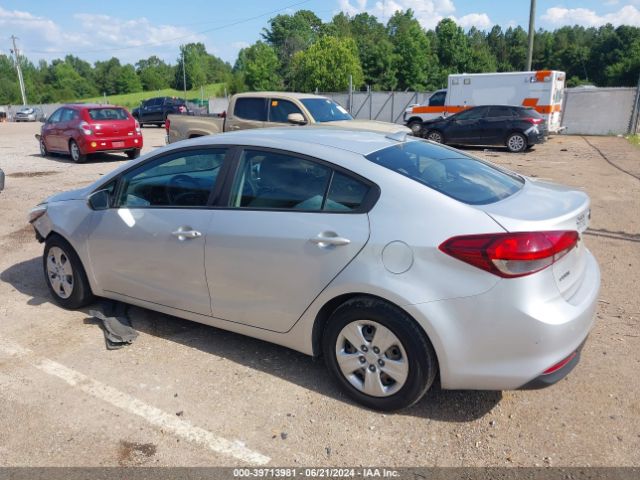 3KPFK4A73JE213959 KIA FORTE LX