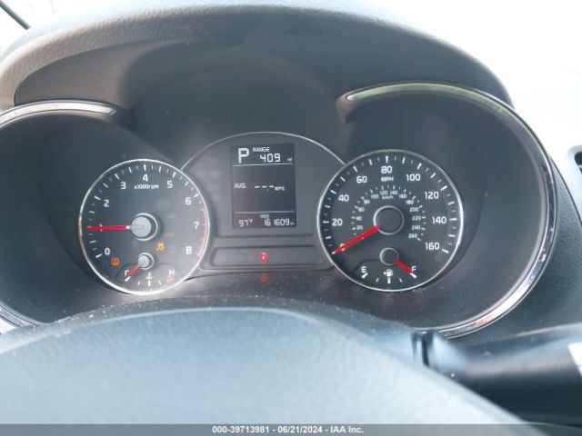 3KPFK4A73JE213959 KIA FORTE LX