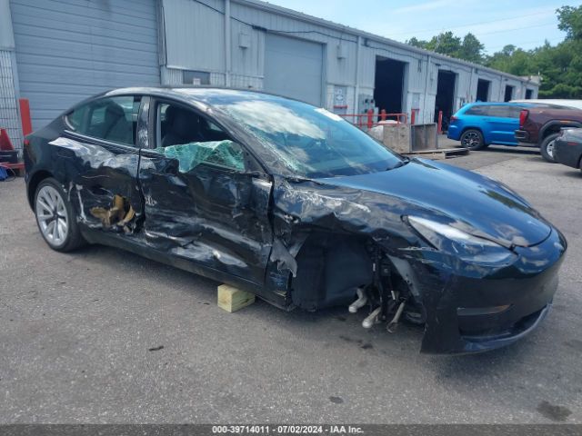 2022 TESLA MODEL 3 5YJ3E1EB0NF121151