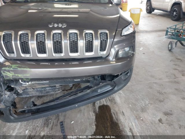 1C4PJMCS2FW685690 Jeep Cherokee Latitude