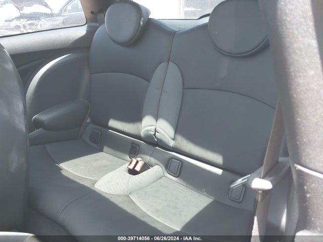 2009 MINI COOPER WMWMF33519TT68382 Photo 7