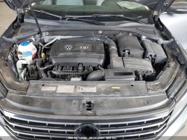 1VWAT7A30GC003709 Volkswagen Passat 1.8t S