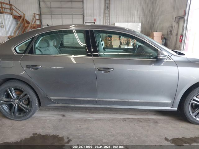 1VWAT7A30GC003709 Volkswagen Passat 1.8t S