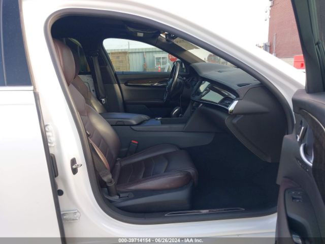 1G6KD5RS2KU135266 Cadillac Ct6 Premium Luxury