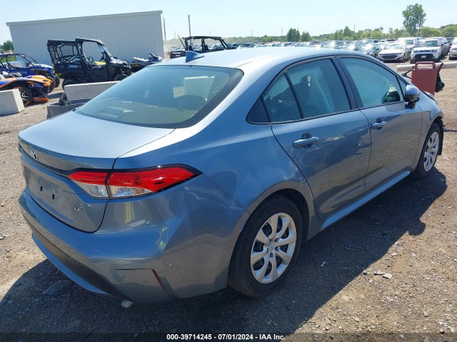 Toyota COROLLA LE 2022 JTDEPMAE0NJ208562 Image 4