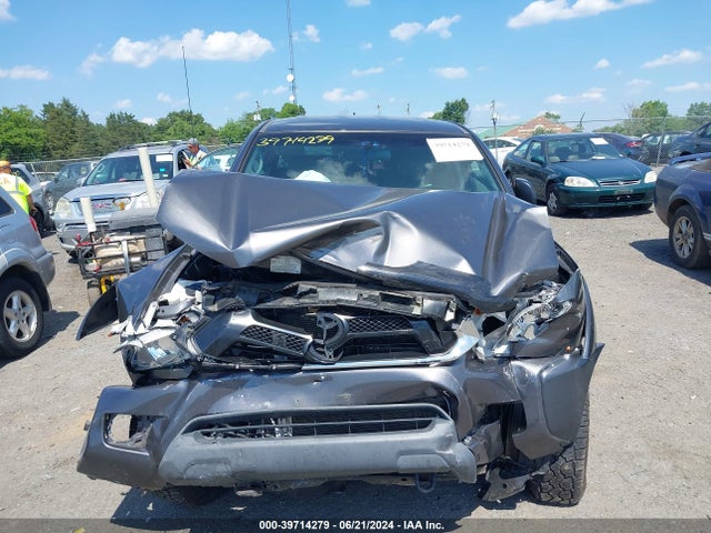 Toyota Tacoma Base V6 2015 5TFLU4EN5FX119563 Image 12