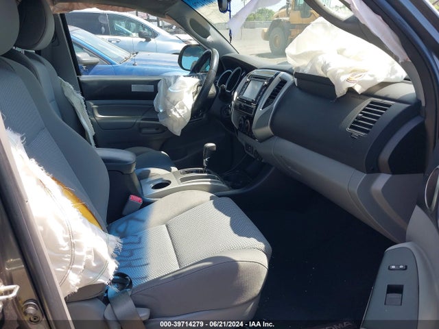 Toyota Tacoma Base V6 2015 5TFLU4EN5FX119563 Image 5