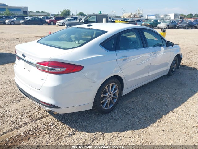 Ford FUSION SE 2017 3FA6P0H71HR382984 Image 4
