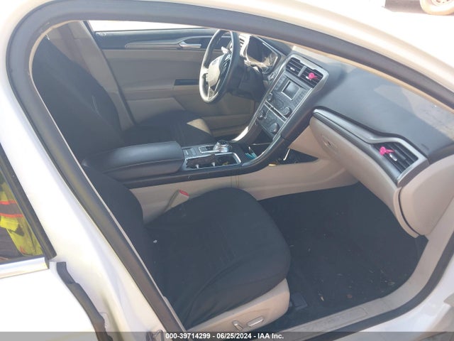 Ford FUSION SE 2017 3FA6P0H71HR382984 Image 5