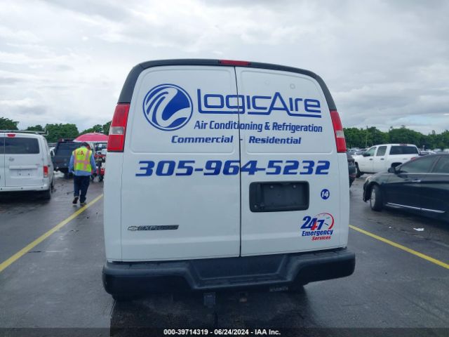 1GCWGAFG9J1340131 Chevrolet Express 2500 Work Van