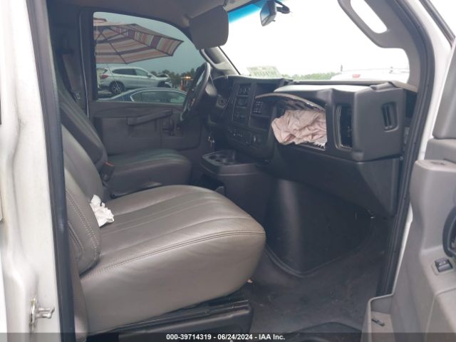 1GCWGAFG9J1340131 Chevrolet Express 2500 Work Van