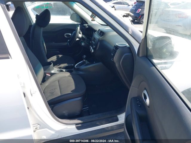 KNDJN2A27G7387665 KIA Soul