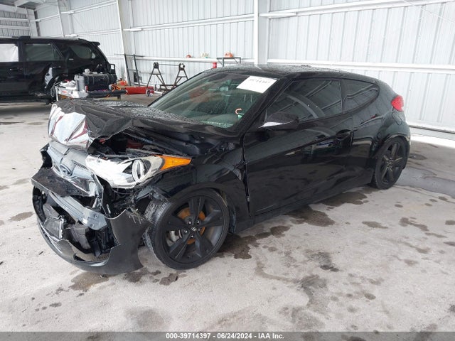 Hyundai Veloster Value Edition 2017 KMHTC6AD2HU319831 Image 2