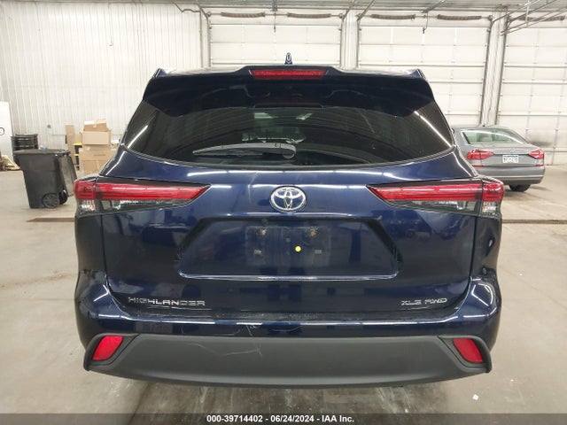 Toyota Highlander Xle 2021 5TDGZRBH2MS073062 Image 17