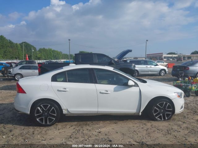 YV126MFL0H2420626 Volvo S60 T5 Dynamic