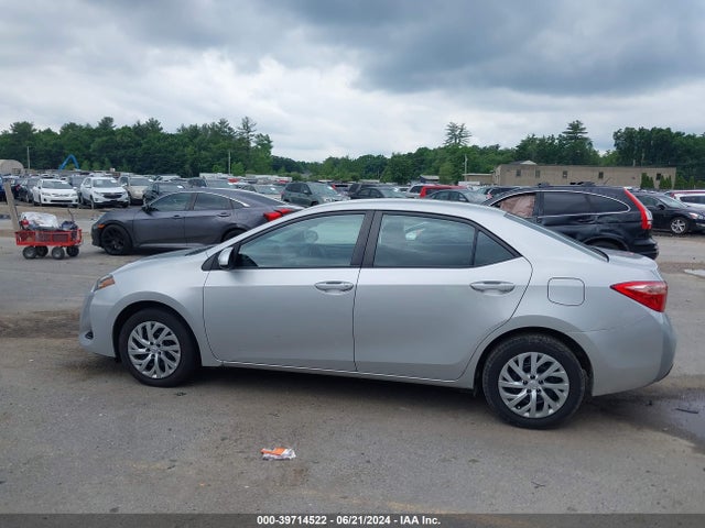 Toyota COROLLA LE 2018 2T1BURHE5JC085118 Image 14