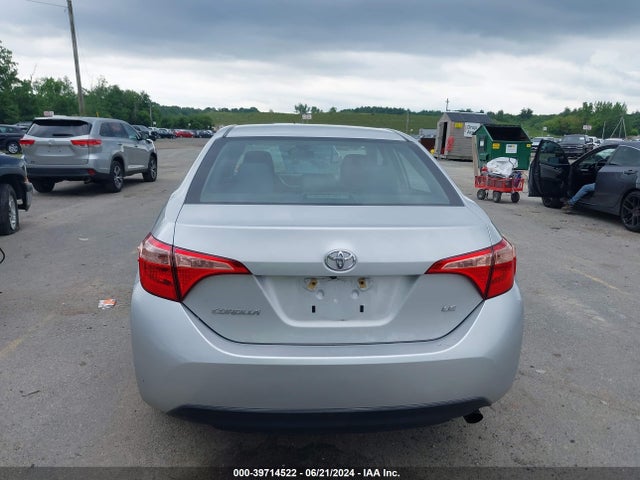 Toyota COROLLA LE 2018 2T1BURHE5JC085118 Image 16