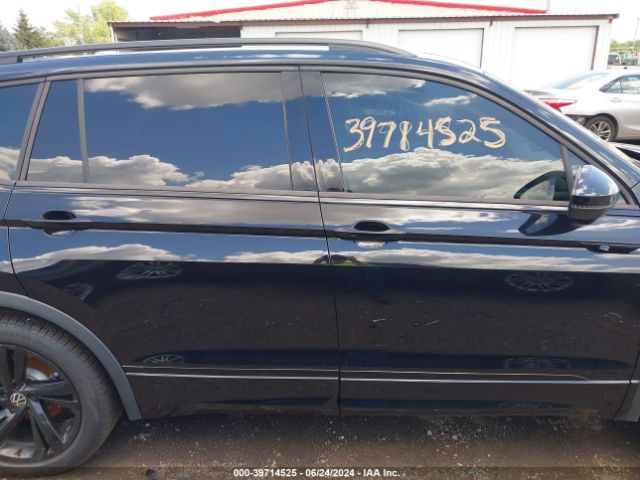3VV8B7AX9RM065734 Volkswagen Tiguan 2.0t Se R-line Black