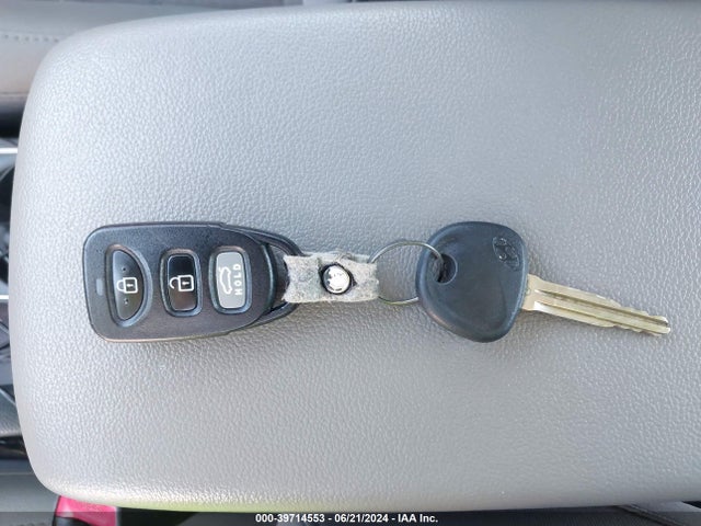 Hyundai ELANTRA SE 2017 5NPD84LF8HH022425 Image 11