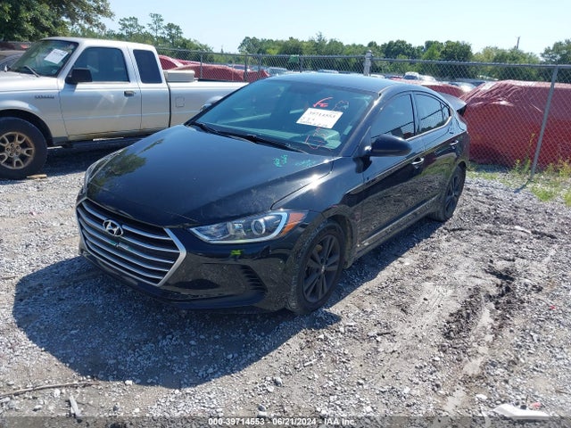 Hyundai ELANTRA SE 2017 5NPD84LF8HH022425 Image 2