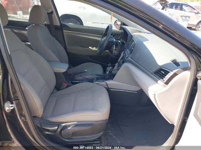 Hyundai ELANTRA SE 2017 5NPD84LF8HH022425 Image 5