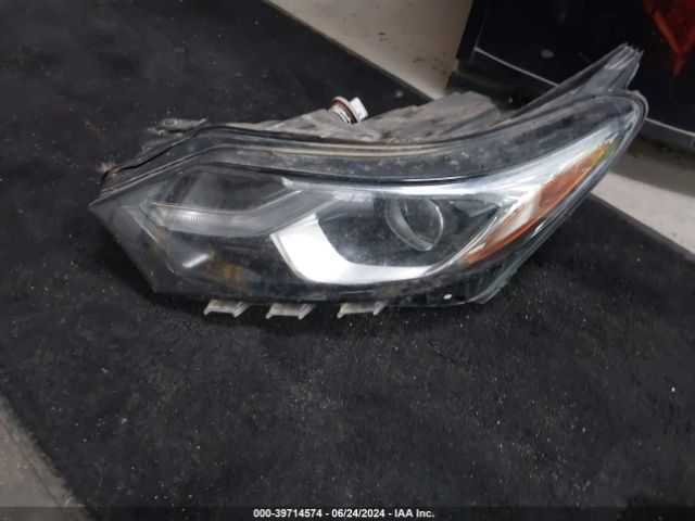 2GNAXYEX7K6277668 Chevrolet Equinox Premier