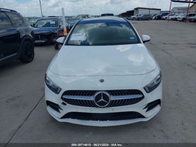 WDD3G4FB3KW011041 Mercedes-Benz A 220 4matic