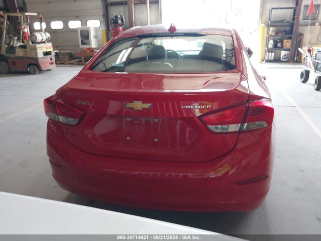 1G1BF5SM4K7106104 Chevrolet Cruze Premier