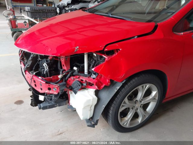 1G1BF5SM4K7106104 Chevrolet Cruze Premier