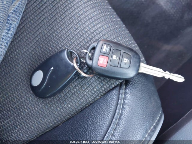 Toyota Corolla S Plus 2016 2T1BURHE0GC743789 Image 11