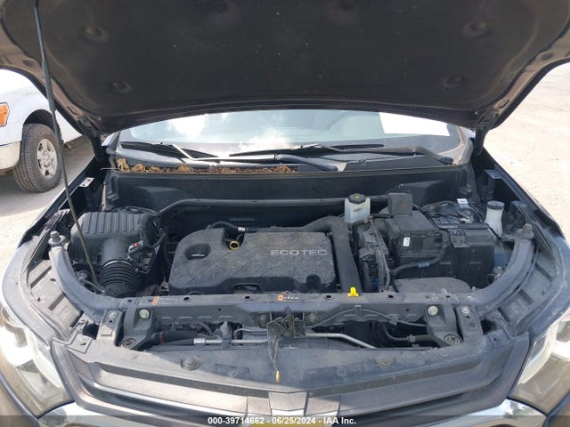 3GNAXHEV4JS576811 Chevrolet EQUINOX LS